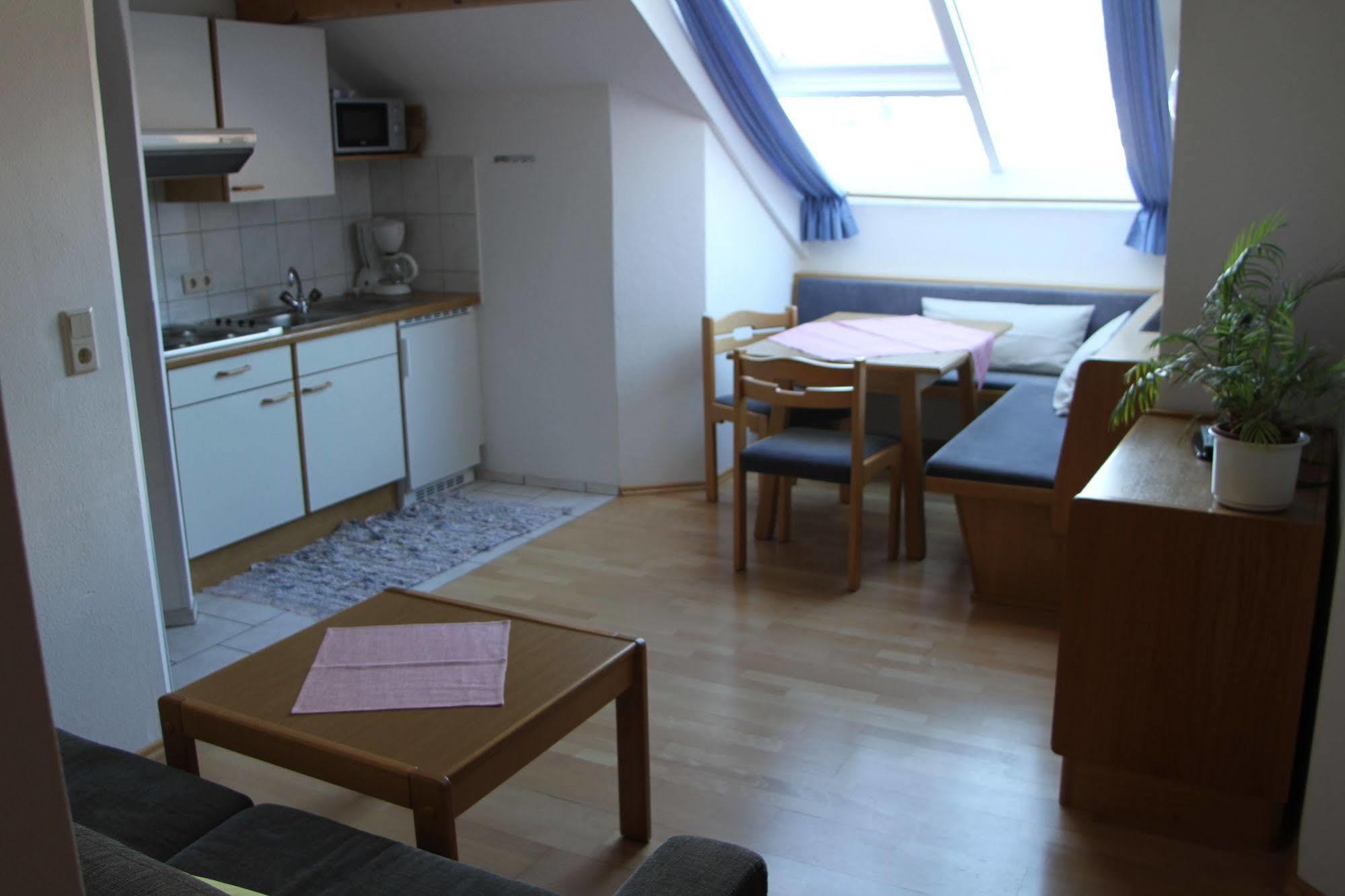 Collina Hotel Garni Nauders Kültér fotó