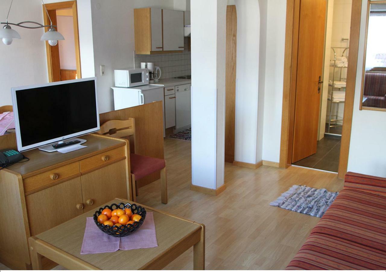Collina Hotel Garni Nauders Kültér fotó
